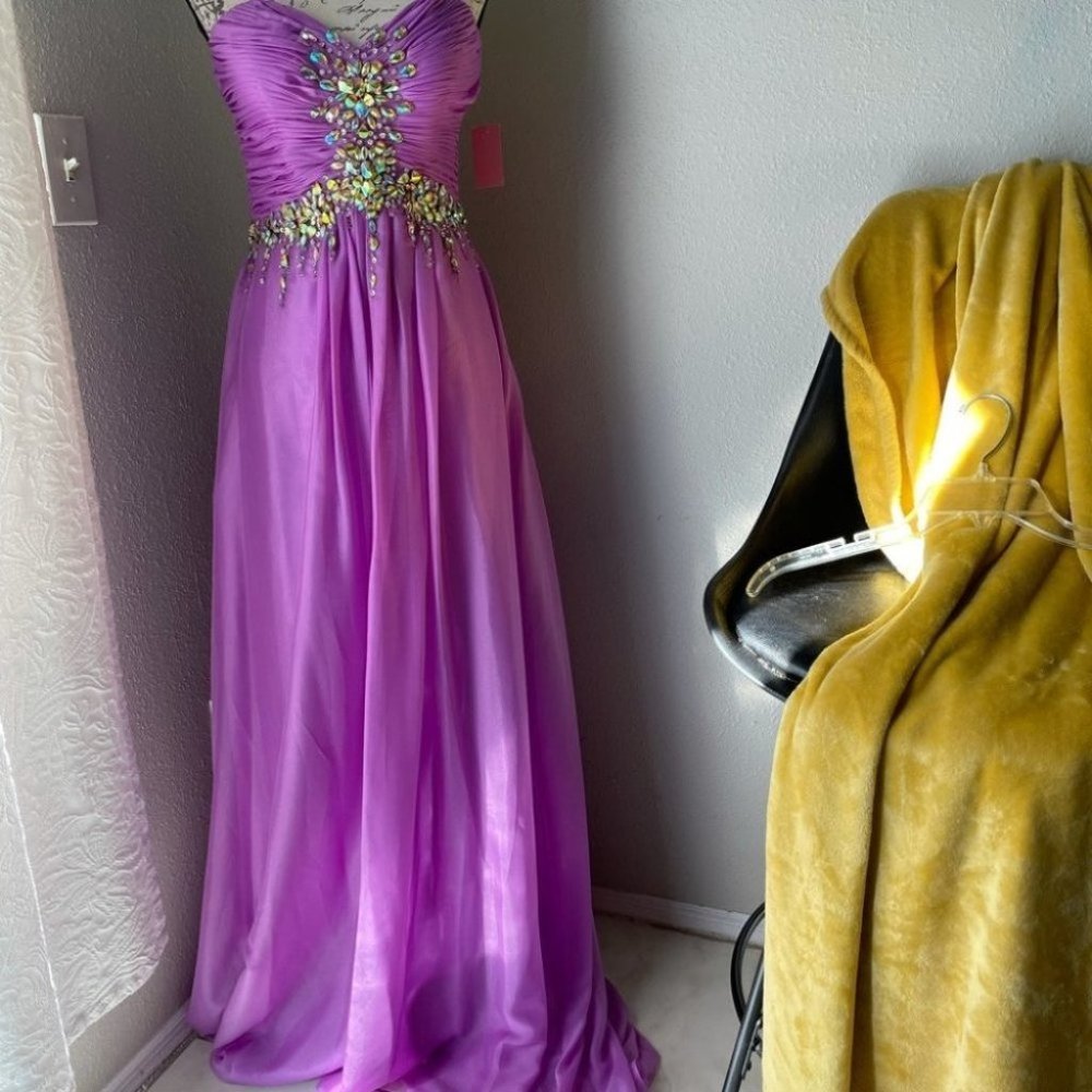 Beautiful Orchid Formal Gown